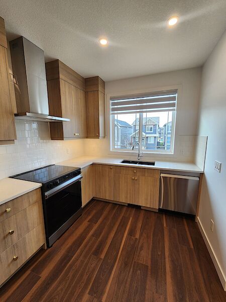 Calgary 2 bedrooms Townhouse for rent. Property photo: 595978-3