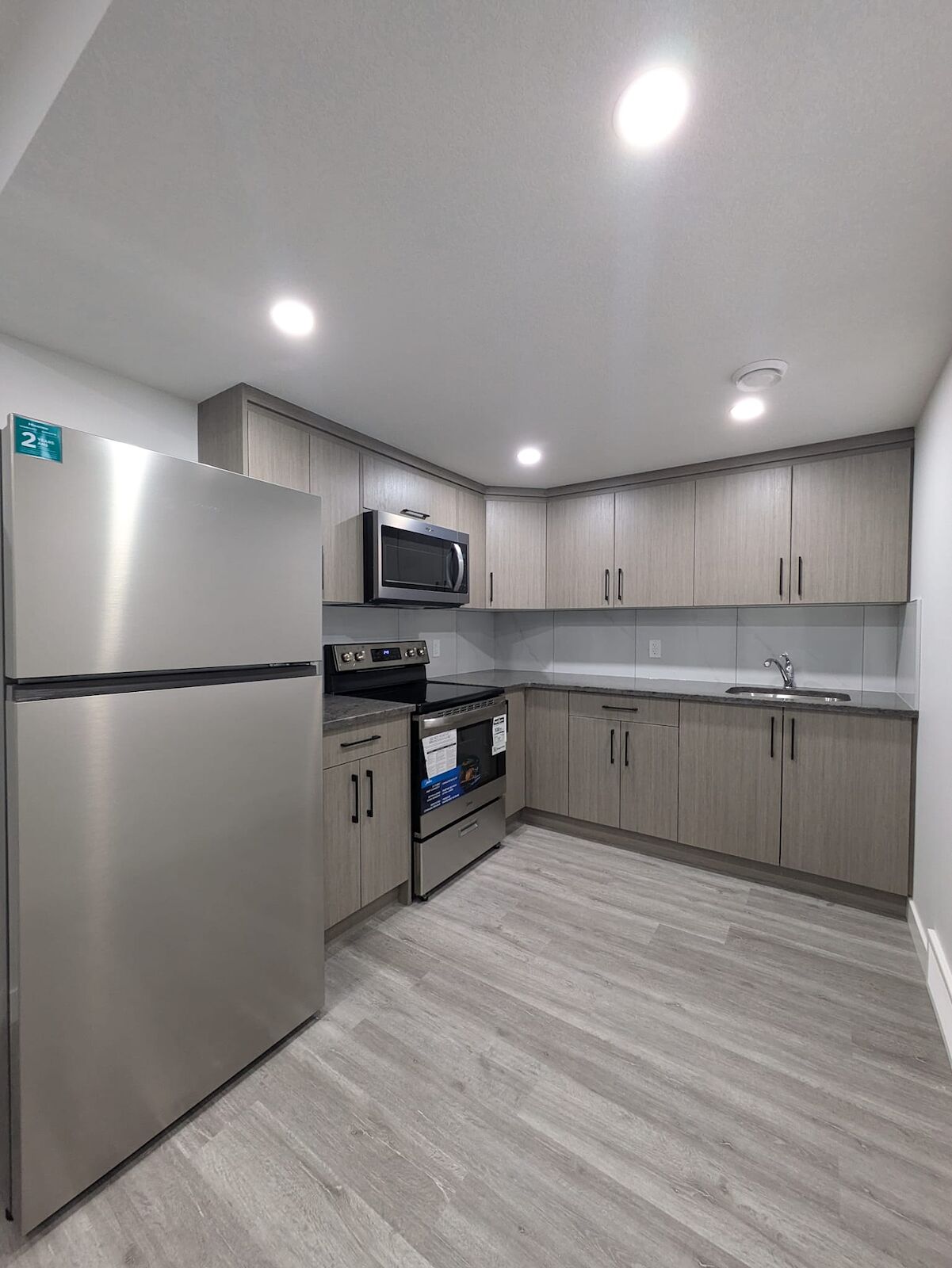 Calgary 1 bedroom Basement for rent. Property photo: 596326-1