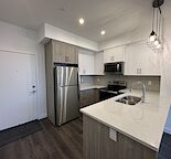 Luxurious Condo in Upscale Neighborhood