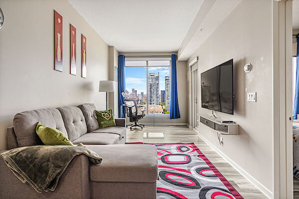 City Centre Retreat: 1BR Condo with Desk