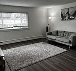 Large 1 bedroom, apartment in the Beltline Now Available. Only $1500!