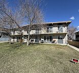 LARGE ONE BED UNIT IN QUIET BUILDING IN KINGSLAND WITH BALCONY!!!