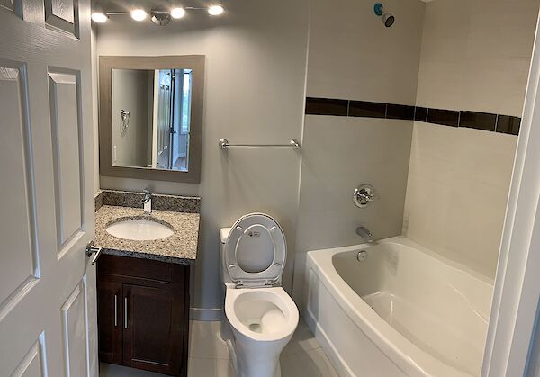Calgary 2 bedrooms Condo Unit for rent. Property photo: 598624-3
