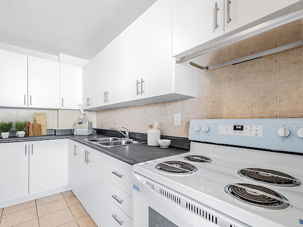 Toronto 1 bedrooms Apartment for rent. Property photo: 599274-3
