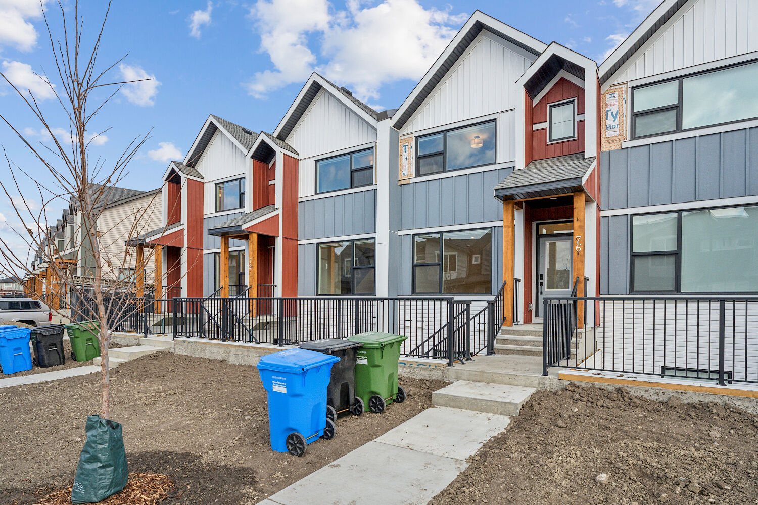 Calgary 3 bedrooms Duplex for rent. Property photo: 599440-1