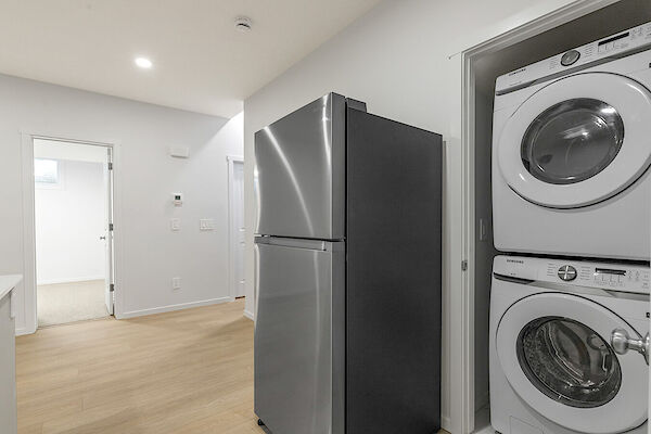 Edmonton 2 bedrooms Basement for rent. Property photo: 599675-3