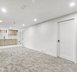 2 Bed/1 Bath 1 Garage spot Fully Renovated Walkout Basement