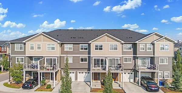 Calgary 2 bedrooms Townhouse for rent. Property photo: 600216-2