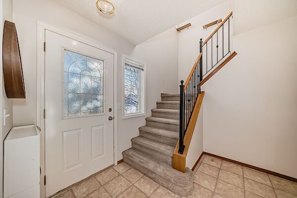 Calgary 3 bedrooms House for rent. Property photo: 600597-3