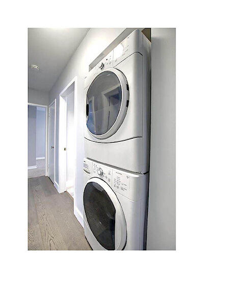 Calgary 3 bedrooms House for rent. Property photo: 600825-3