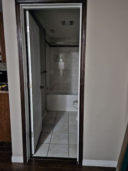Calgary 2 bedrooms Basement for rent. Property photo: 600874-2