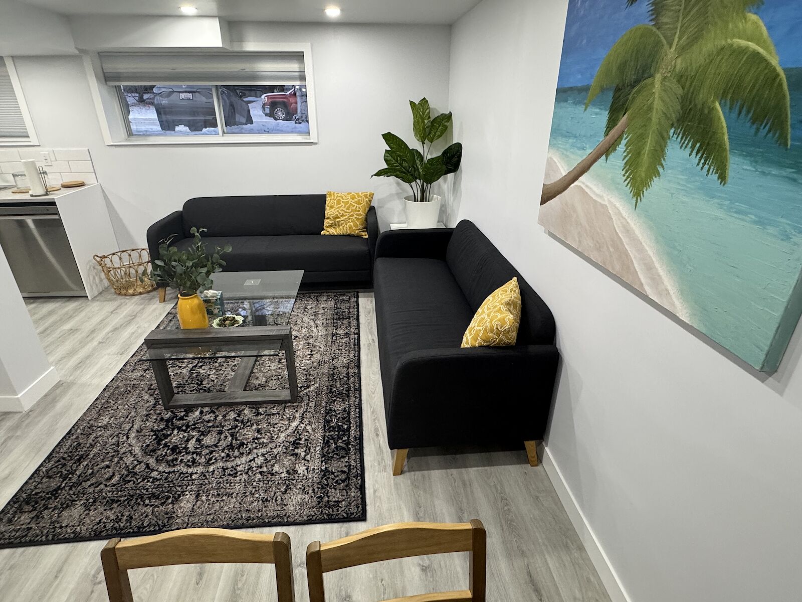 Calgary 2 bedrooms Basement for rent. Property photo: 601131-1