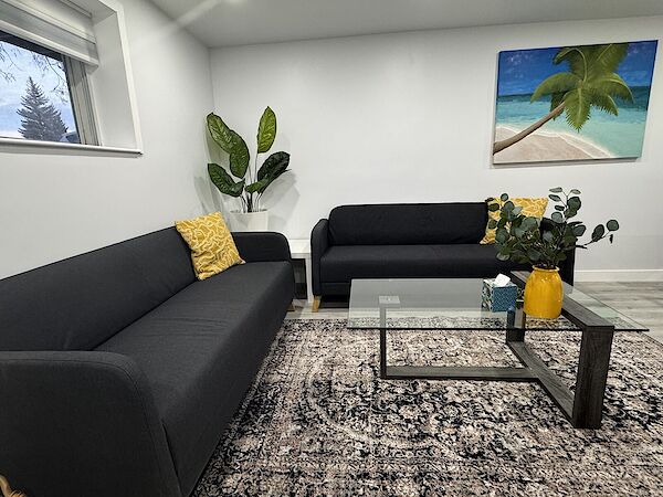 Calgary 2 bedrooms Basement for rent. Property photo: 601131-3