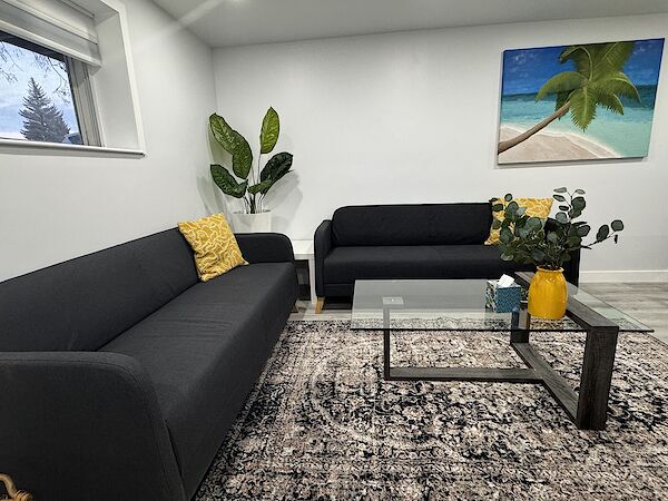 Calgary 2 bedrooms Basement for rent. Property photo: 601131-2