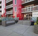 Modern Beltline Apartments Located 1 block from Trendy 17th Ave