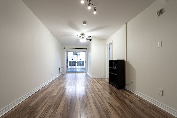 Montr&eacute;al studio Apartment for rent. Property photo: 602237-2