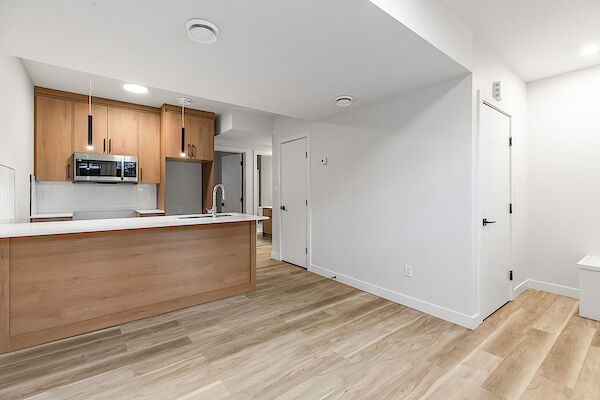 Edmonton 1 bedroom Basement for rent. Property photo: 602379-3