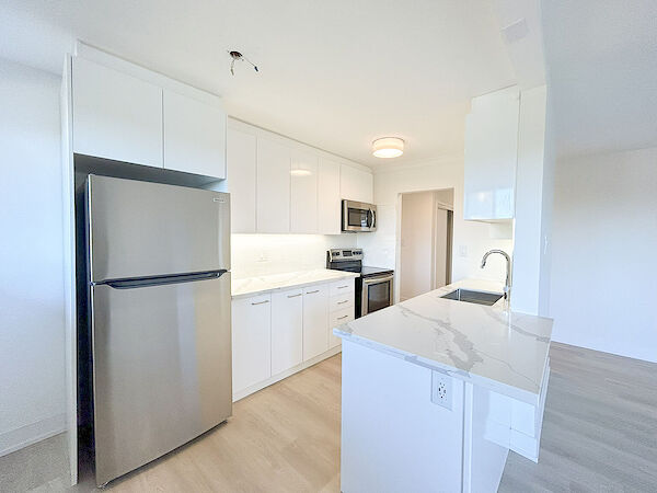 Burlington 2 bedrooms Apartment for rent. Property photo: 602750-3