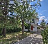Beautiful 3 Bedrooms 2 Storeys House in Edgemont