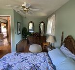 Large Private Bedroom, Bathroom, Lounge Area (in a Shared House)