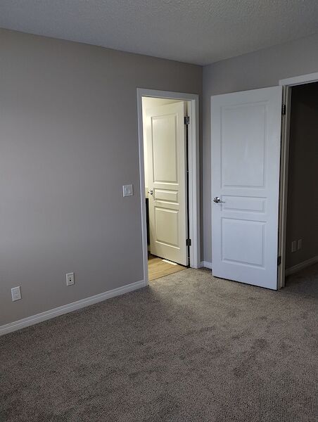 Calgary 3 bedrooms Duplex for rent. Property photo: 60368-3
