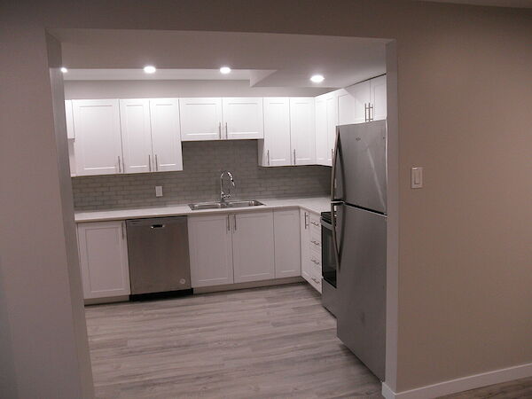 Calgary 2 bedrooms Duplex for rent. Property photo: 603692-2