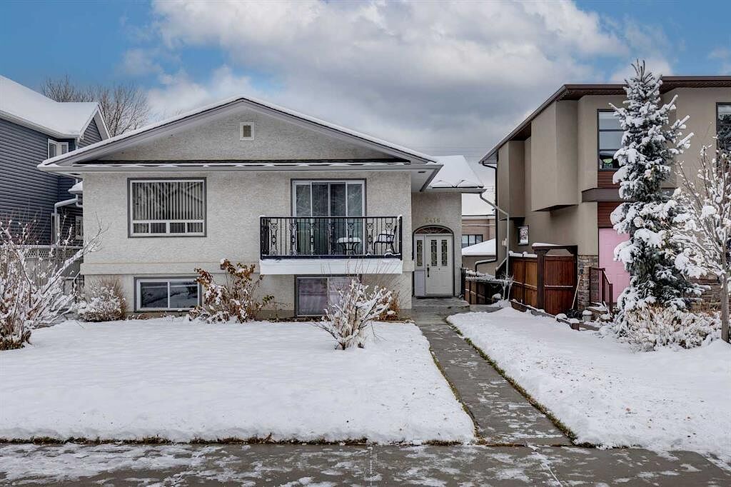 Calgary 3 bedrooms Duplex for rent. Property photo: 604046-1