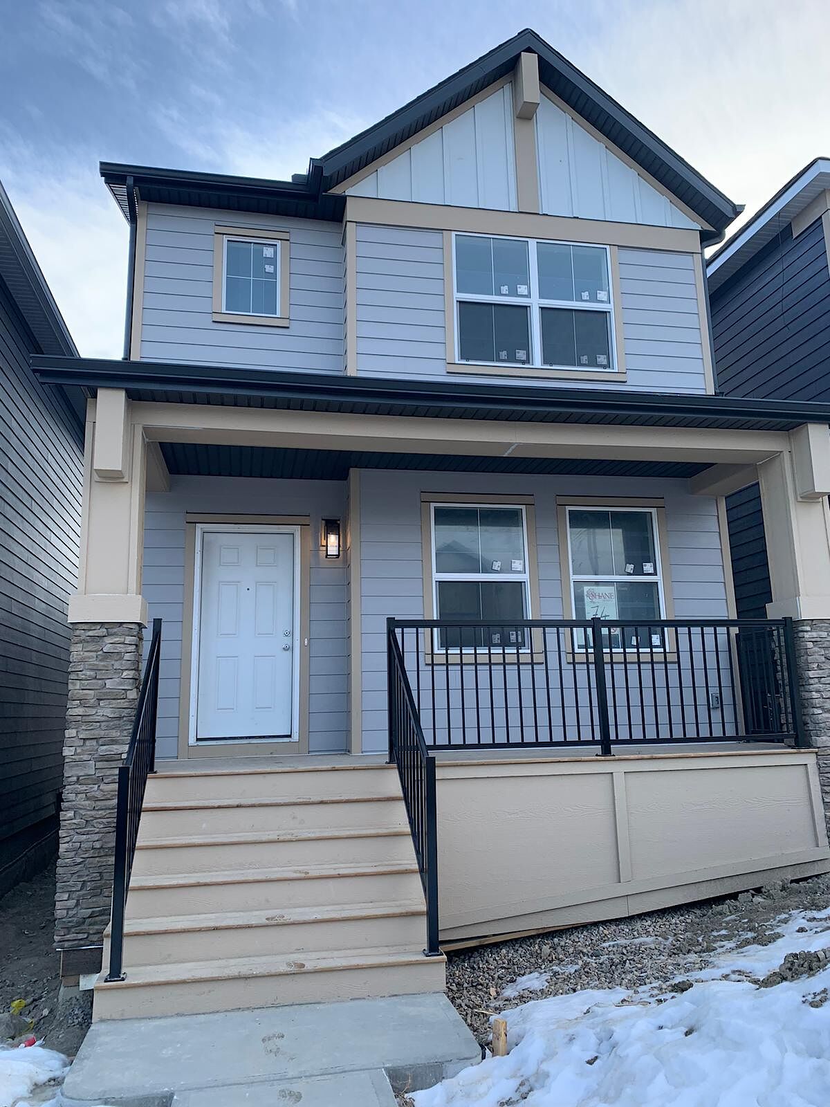 Calgary 3 bedrooms Main Floor for rent. Property photo: 604182-1
