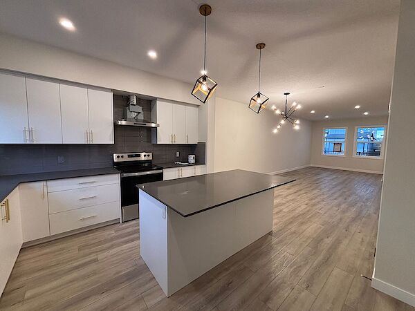 Calgary 3 bedrooms Main Floor for rent. Property photo: 604182-3
