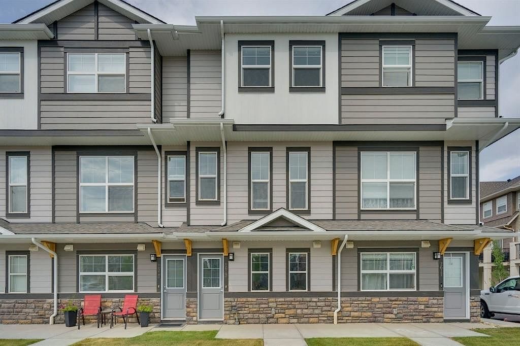 Calgary 2 bedrooms Townhouse for rent. Property photo: 604200-1