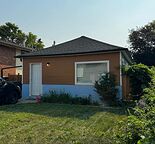 Trusty 3 Bed 2 Bath Bungalow in Tuxedo Park