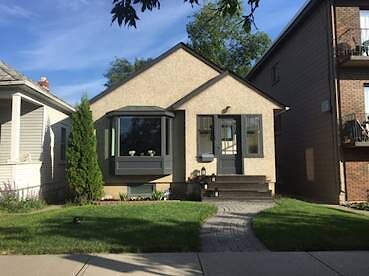 Calgary 3 bedrooms House for rent. Property photo: 604936-1