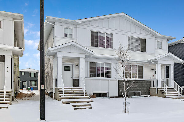 Chestermere Pet Friendly House For Rent | SINGLE FAMILY BUILDING - DBL ...
