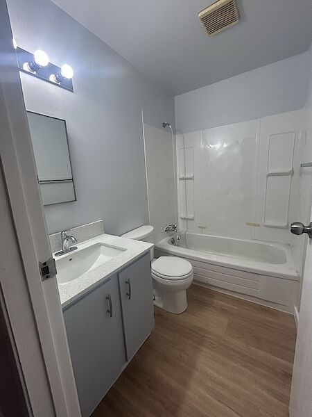 Edmonton 1 bedroom Apartment for rent. Property photo: 606233-3