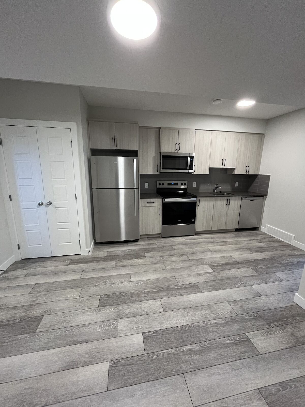 Calgary 2 bedrooms Basement for rent. Property photo: 606496-1