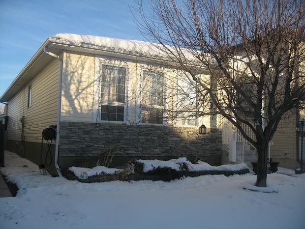 Calgary 3 bedrooms Main Floor for rent. Property photo: 60674-2