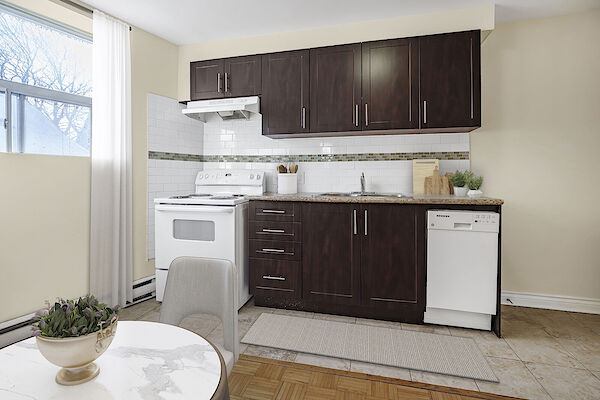 Toronto 2 bedrooms Apartment for rent. Property photo: 606761-3