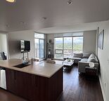 2 Bedroom, 2 Bathroom Highrise Apartment with Incredible View of Rocky Mountains