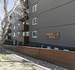 Cozy, Quiet & Well-Designed with In-Suite Laundry