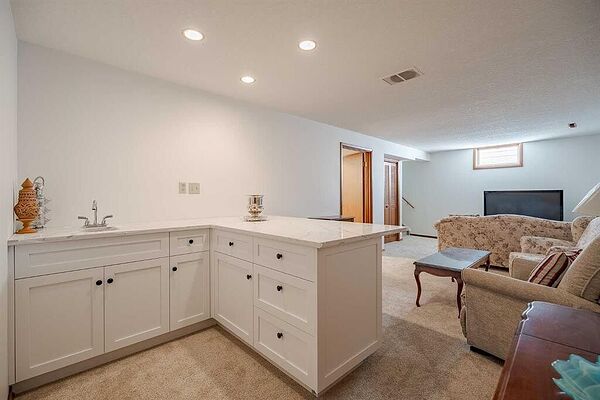 Calgary 2 bedrooms Basement for rent. Property photo: 607236-3