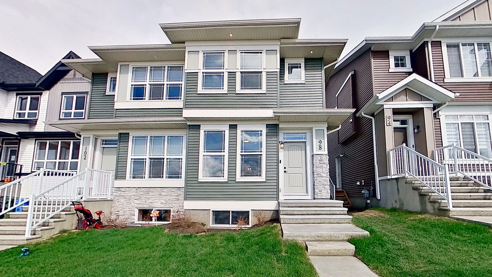 Calgary 3 bedrooms Duplex for rent. Property photo: 608879-1