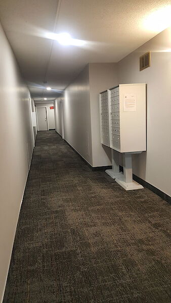Calgary 2 bedrooms Condo Unit for rent. Property photo: 609268-2