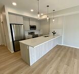 2 Bedroom Condo with Mountain Views