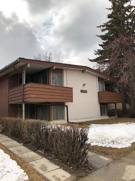 Calgary 1 bedroom Condo Unit for rent. Property photo: 609463-2