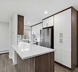 MISSION - FULLY RENOVATED 2 BEDROOM CONDO