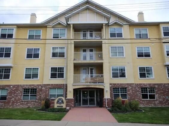 Calgary 2 bedrooms Condo Unit for rent. Property photo: 609858-1