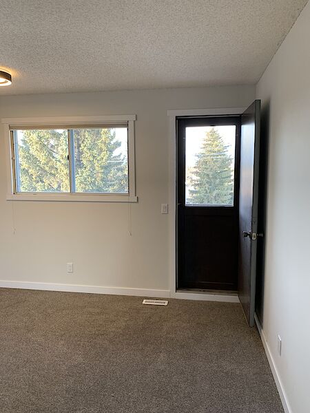 Calgary 1 bedroom Room For Rent for rent. Property photo: 613545-2