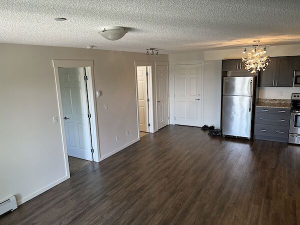 Calgary 2 bedrooms Condo Unit for rent. Property photo: 614521-2