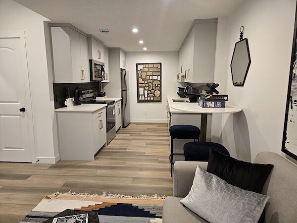 Calgary 1 bedroom Basement for rent. Property photo: 616176-2