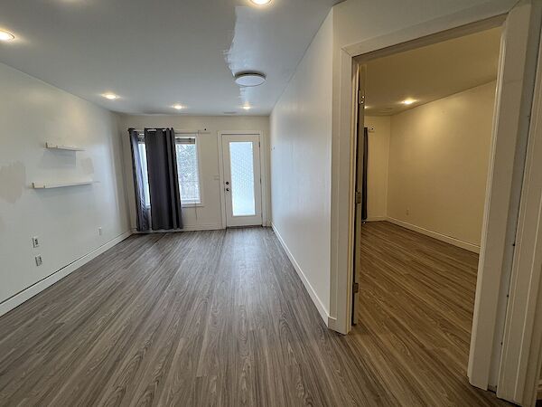 Calgary 1 bedroom Basement for rent. Property photo: 616314-2
